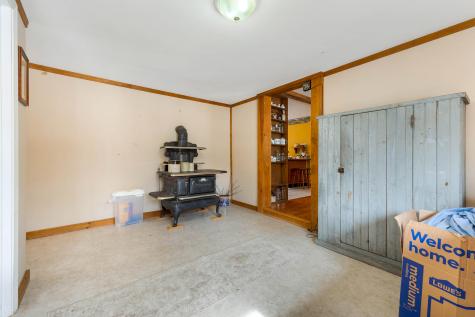 412 Plains Road Poland ME 04274