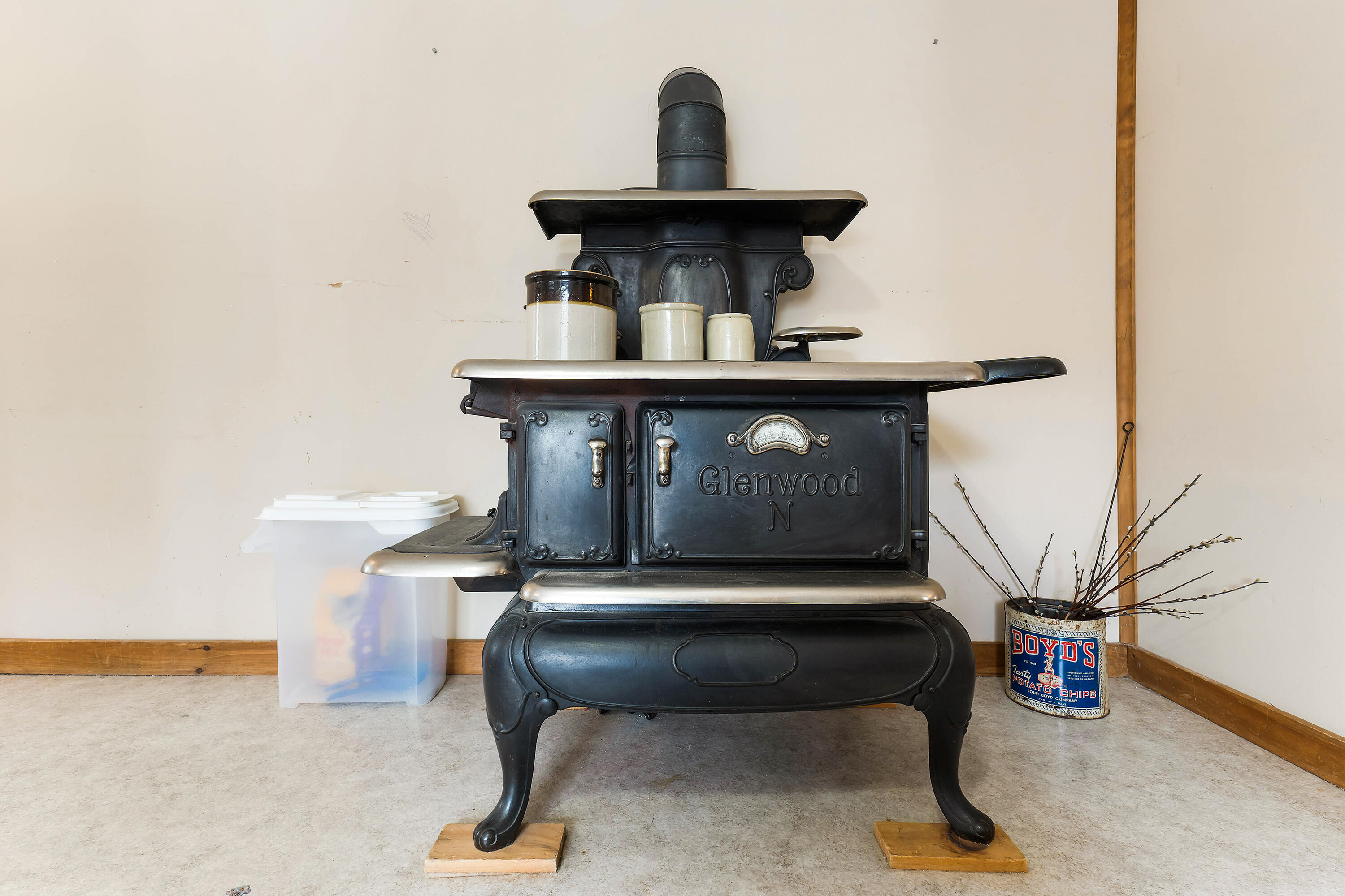 412 Plains Road Poland ME 04274