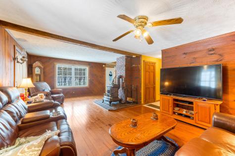 412 Plains Road Poland ME 04274