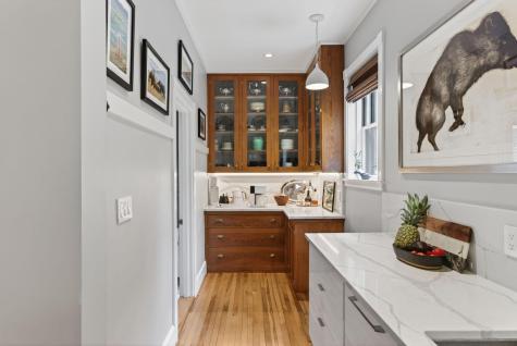 38 Neal Street Portland ME 04102