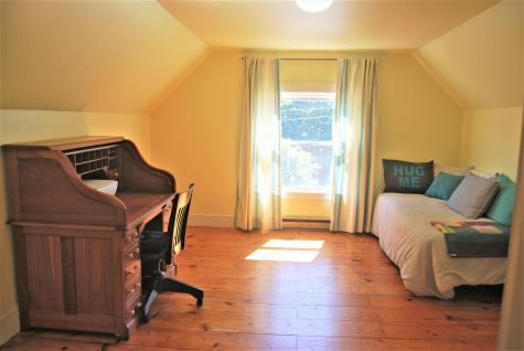 43 Elm Street Auburn ME 04210