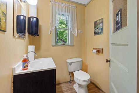 103 Taylor Woods Road Belgrade ME 04917