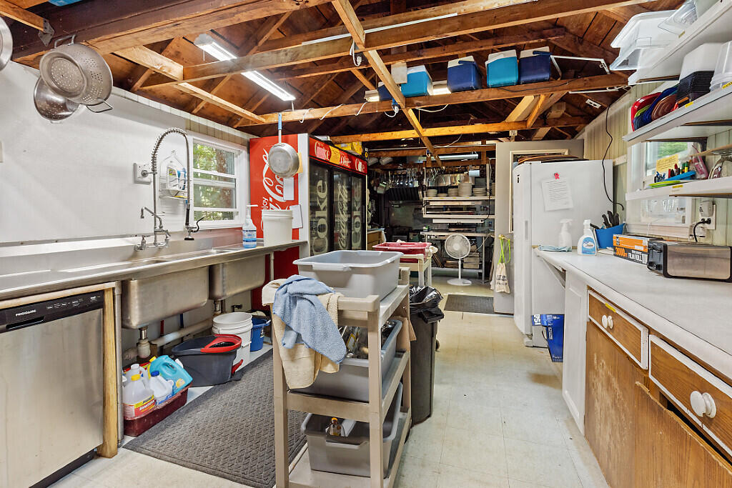 103 Taylor Woods Road Belgrade ME 04917