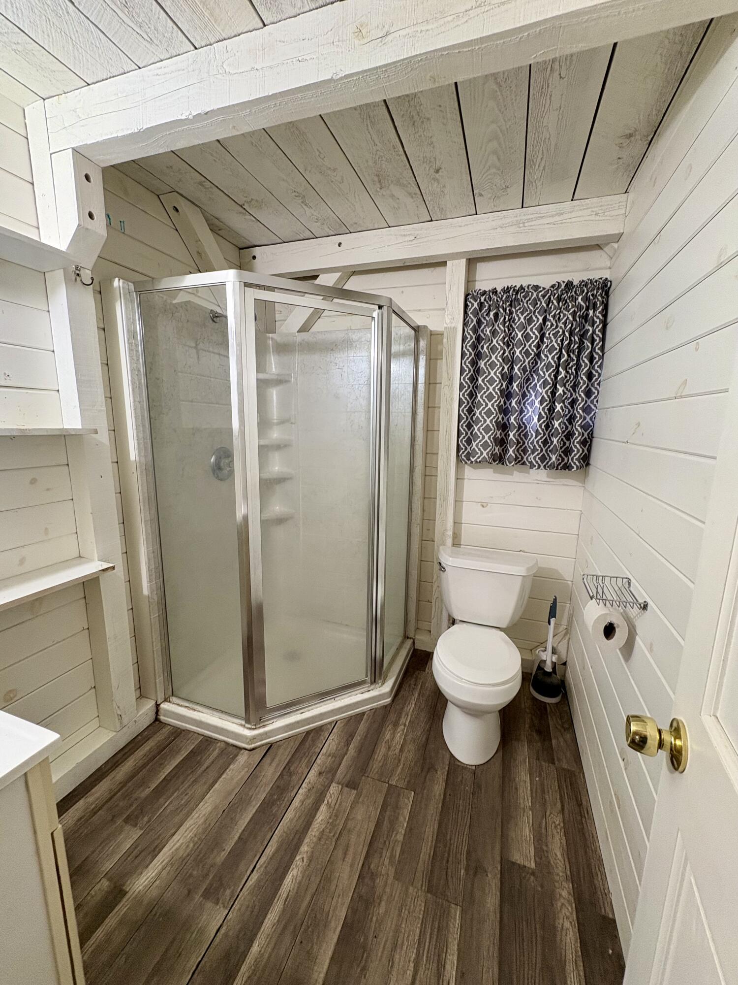 1295 Main Street Lincoln ME 04457