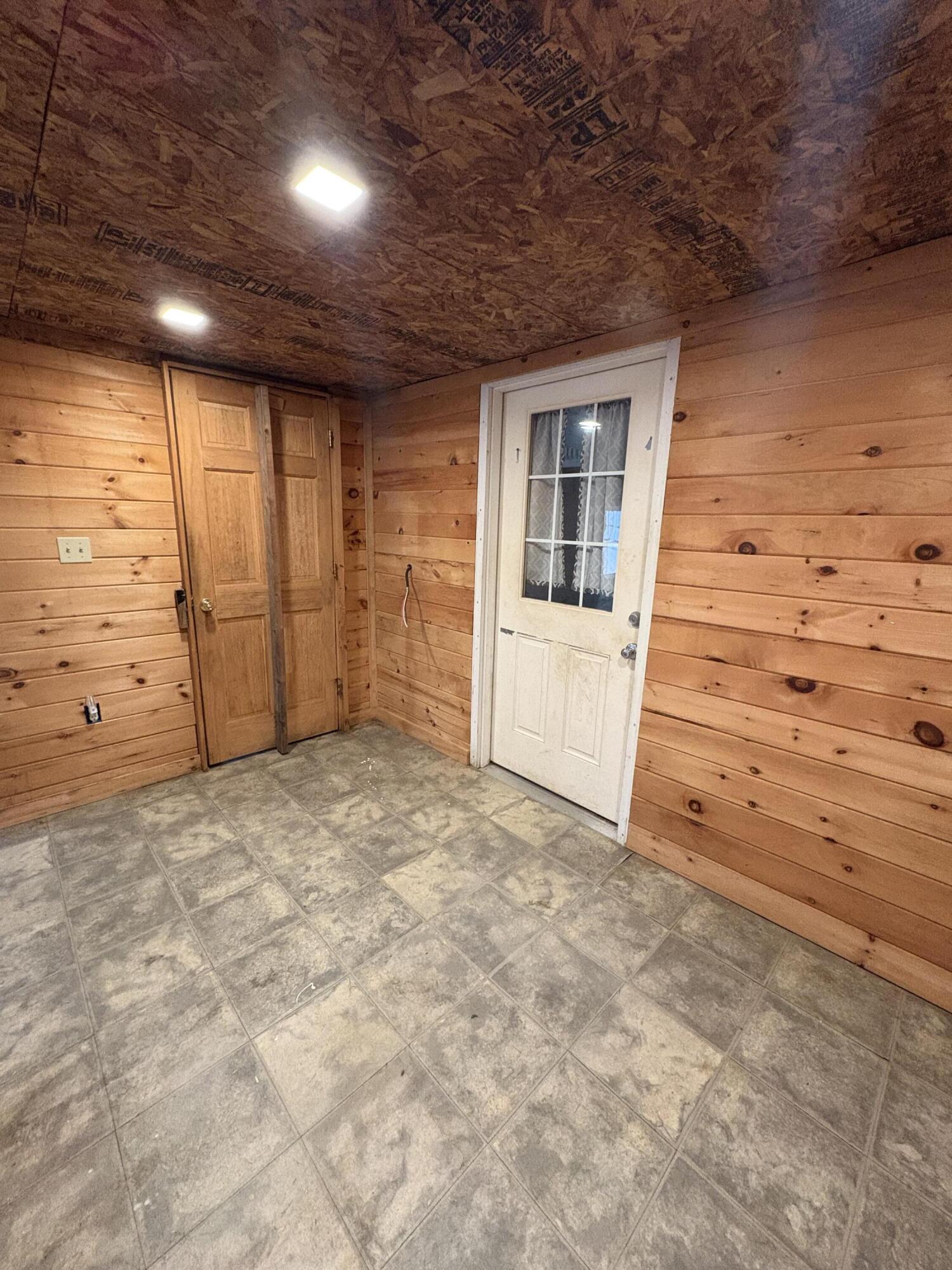 1295 Main Street Lincoln ME 04457