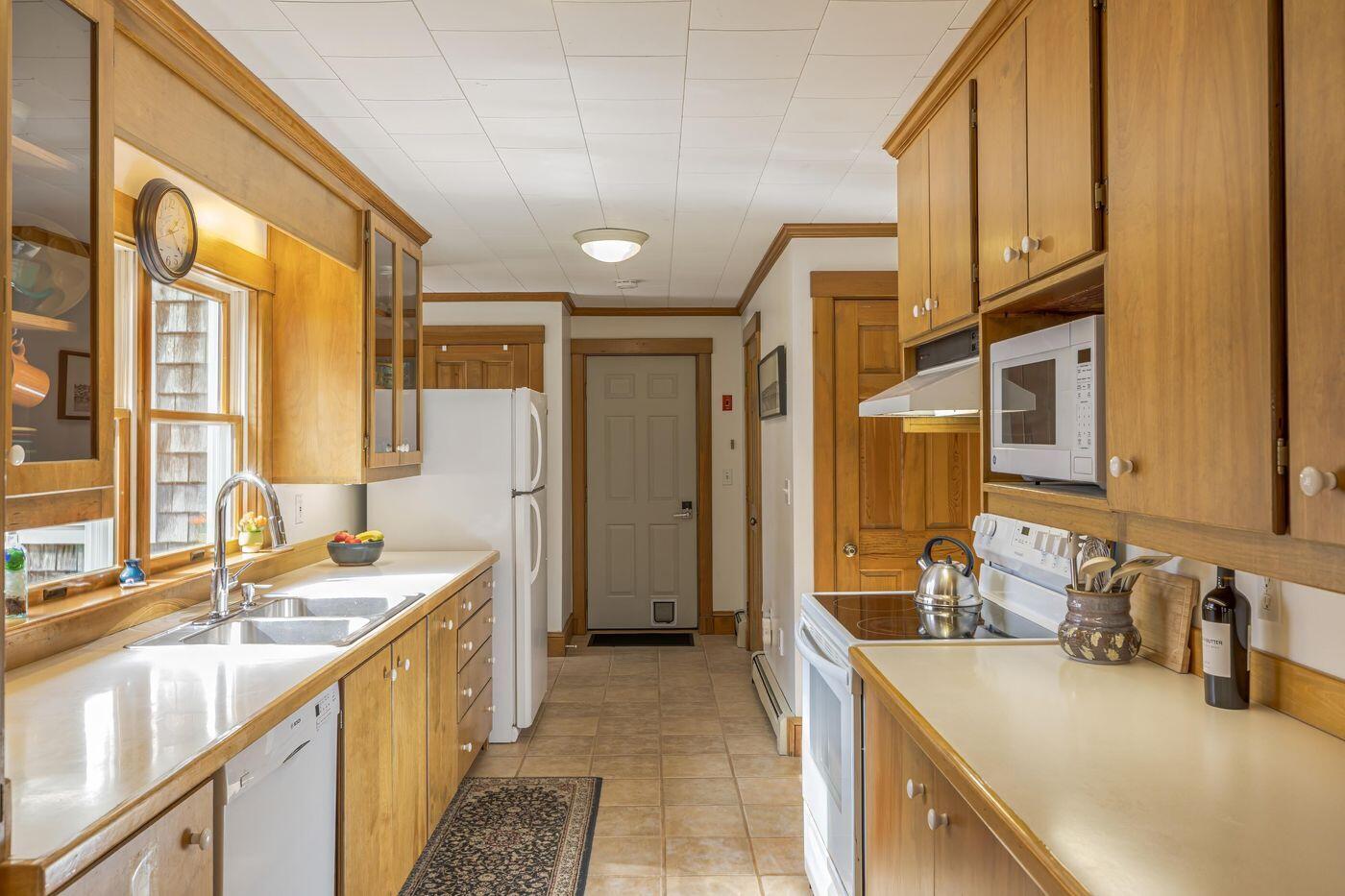 80 Heather Lane Hancock ME 04640