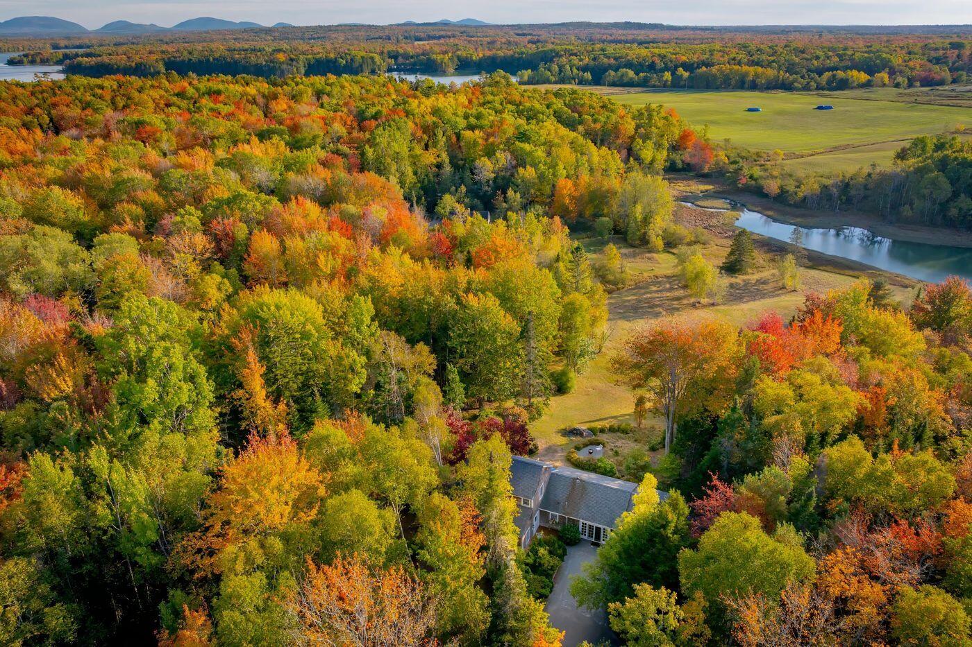 80 Heather Lane Hancock ME 04640