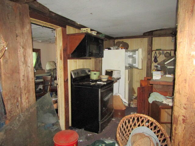 23 Crowley Road Lewiston ME 04240