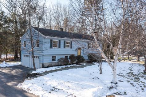 10 Knight Street Falmouth ME 04105