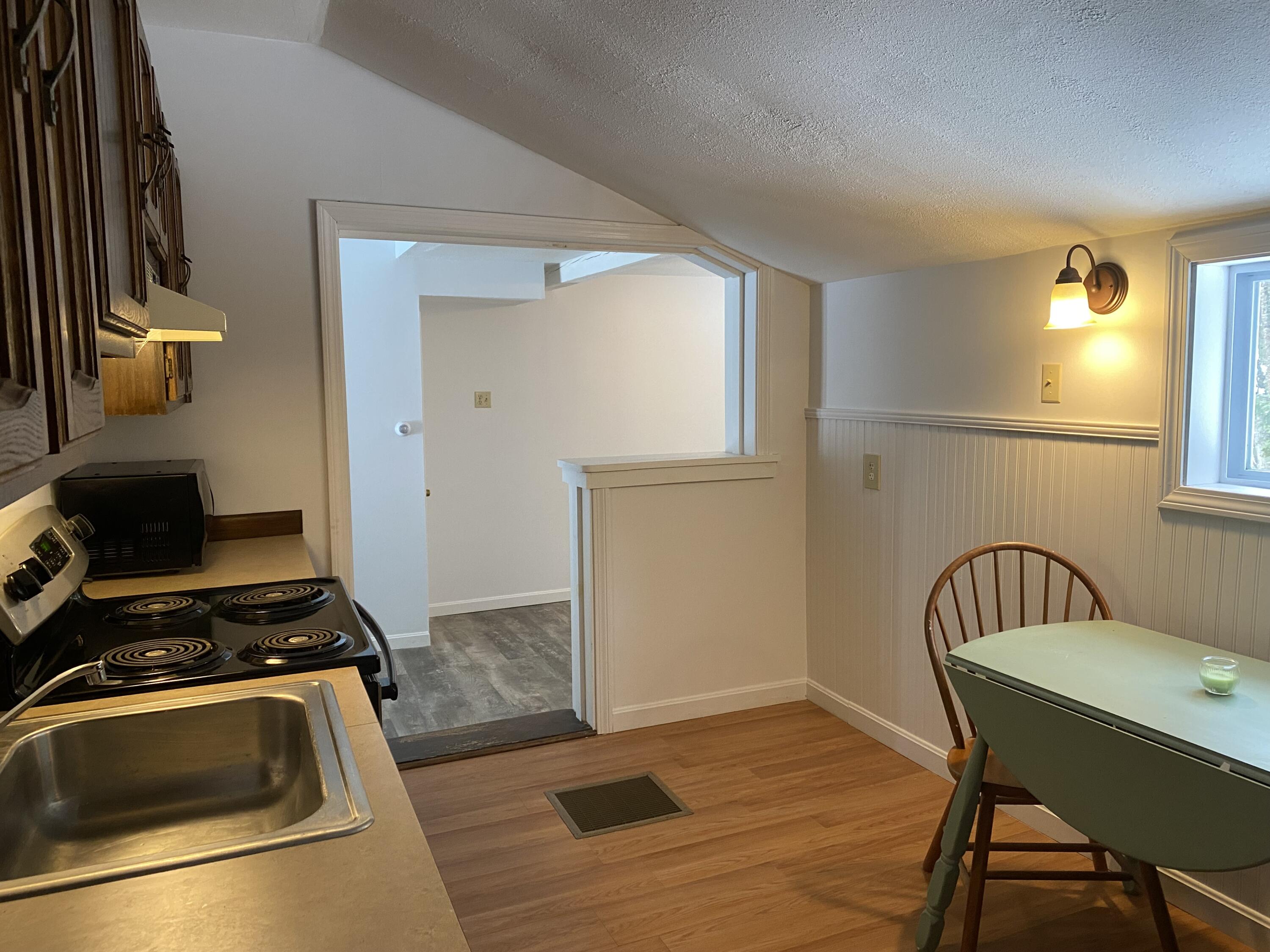 229 Paris Road Hebron ME 04238