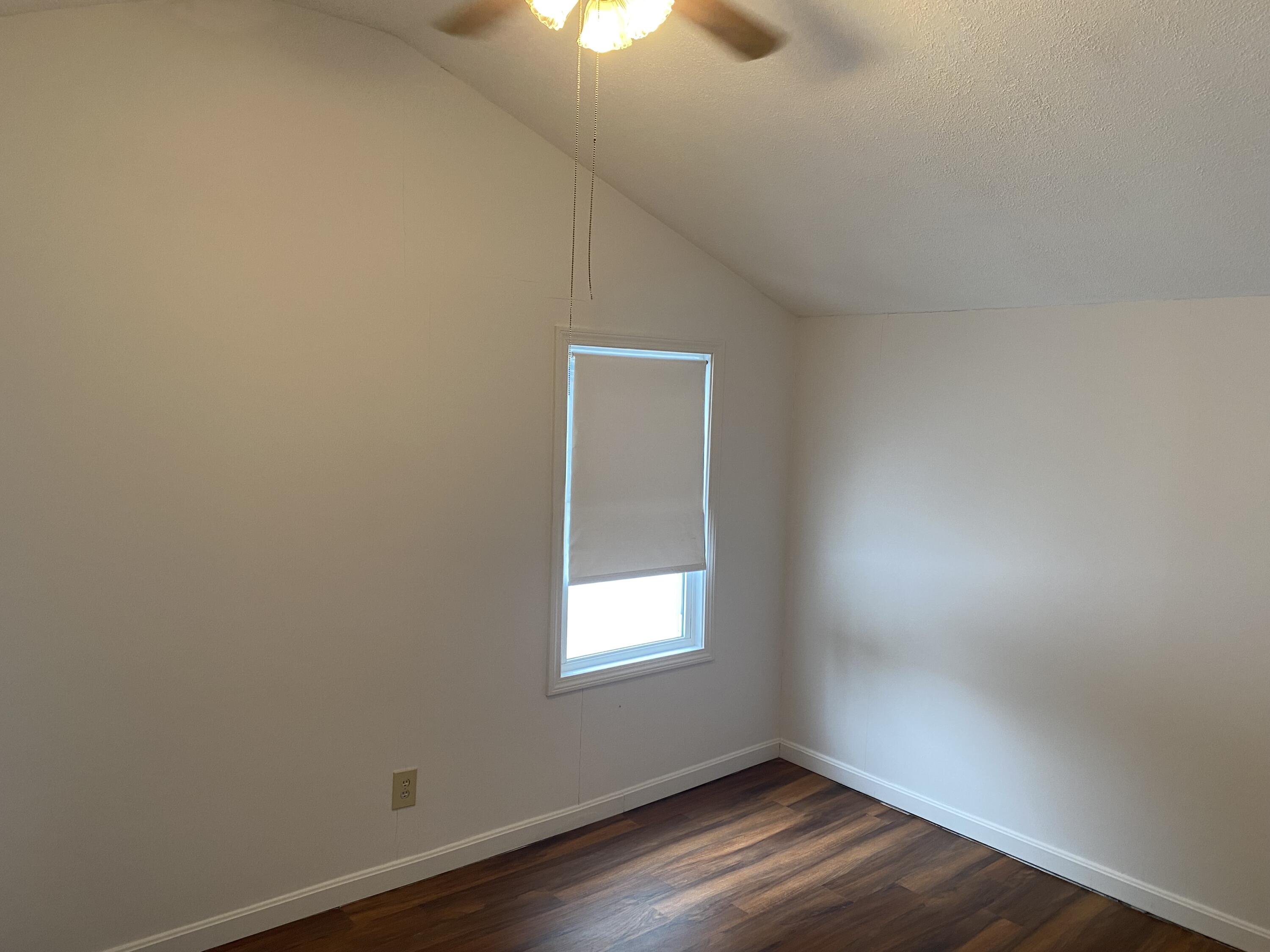 229 Paris Road Hebron ME 04238