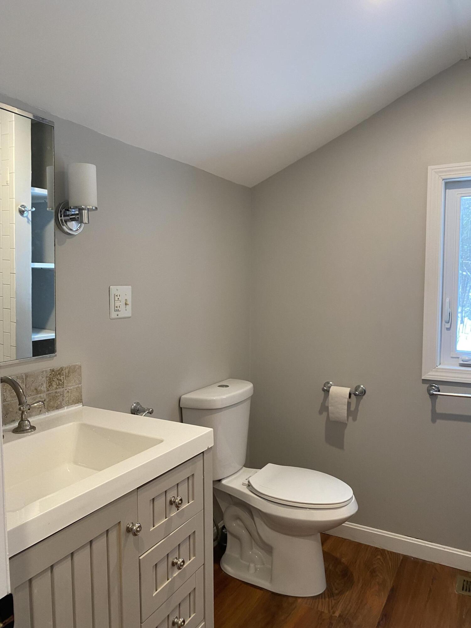 229 Paris Road Hebron ME 04238