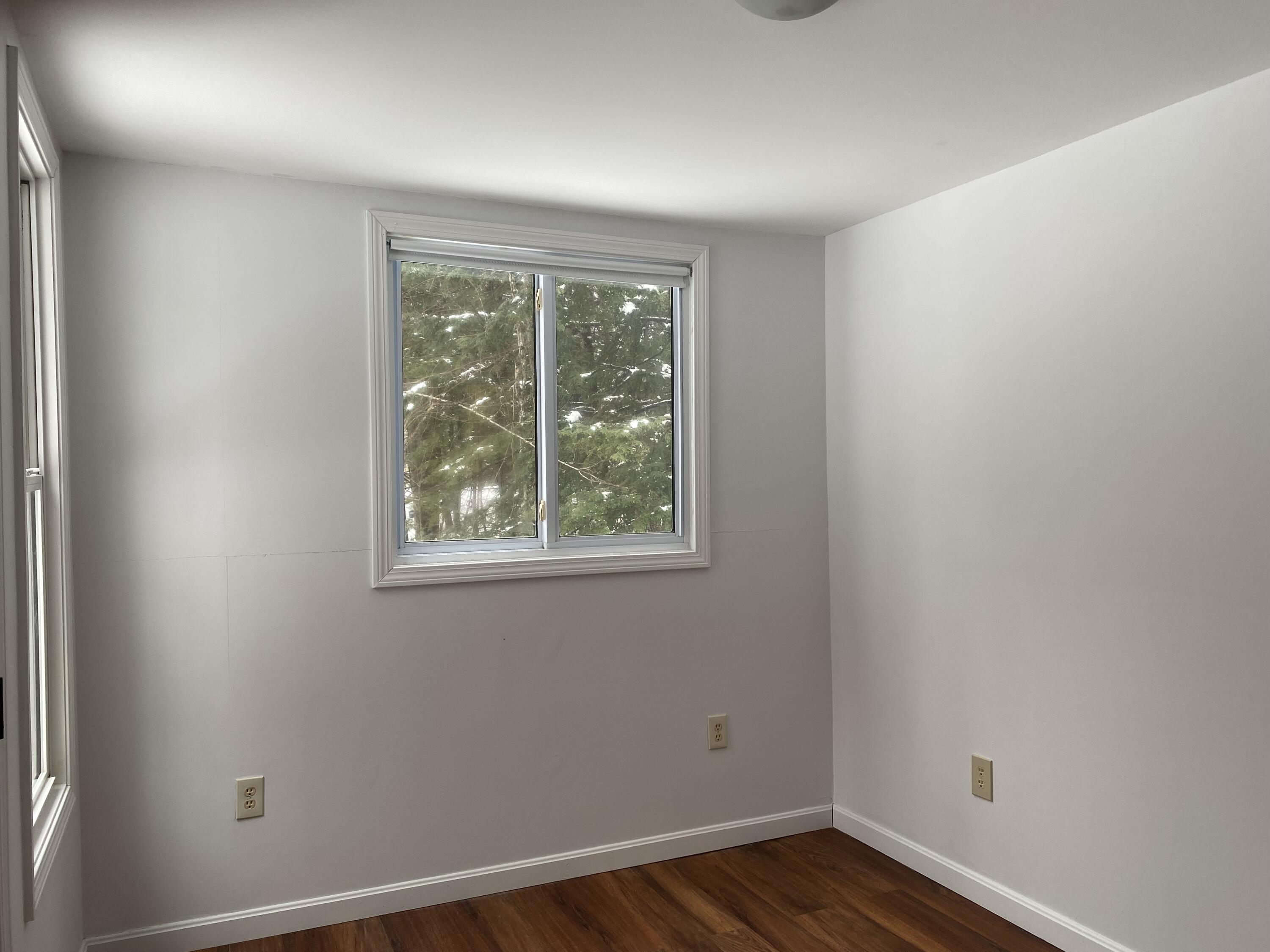 229 Paris Road Hebron ME 04238