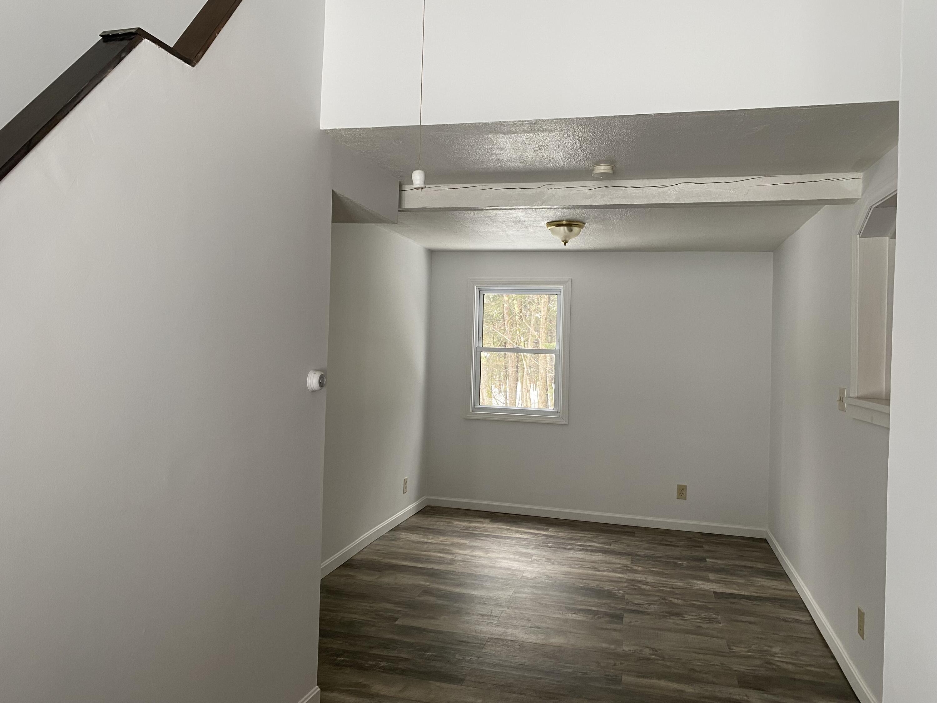 229 Paris Road Hebron ME 04238