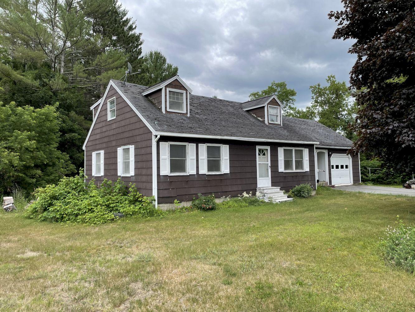 36 Spruce Street Madison Maine Real Estate Listing MLS 1500464