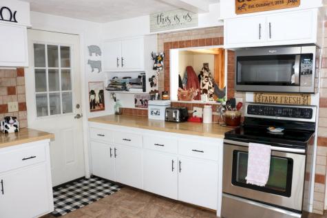 1 Route 126 Monmouth ME 04280