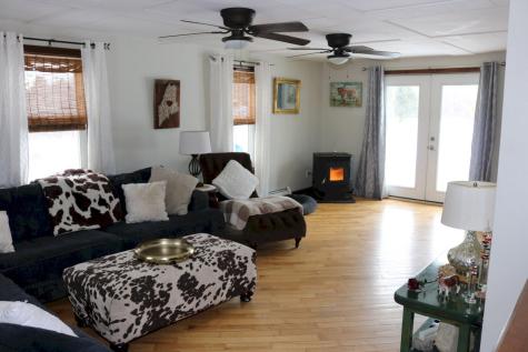 1 Route 126 Monmouth ME 04280