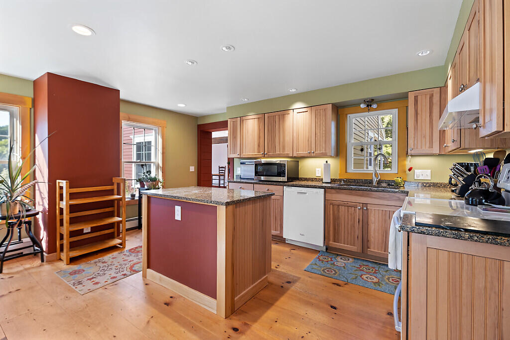 444 W Auburn Road Auburn ME 04210