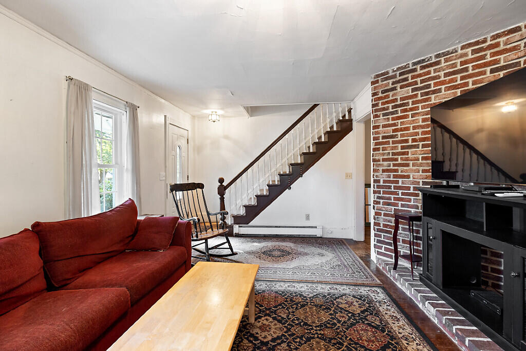 444 W Auburn Road Auburn ME 04210