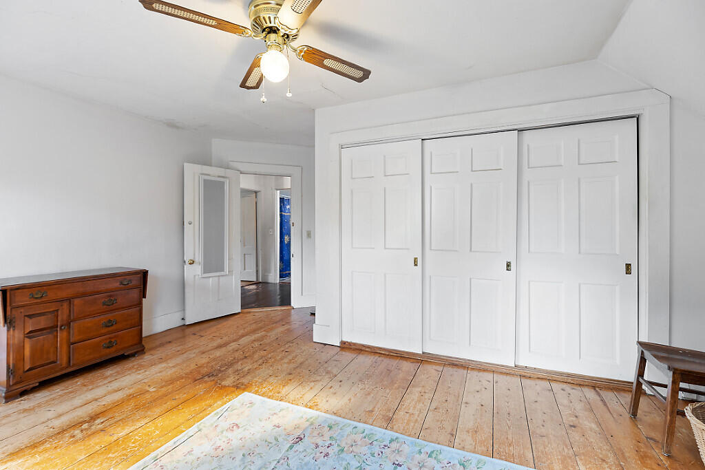 444 W Auburn Road Auburn ME 04210