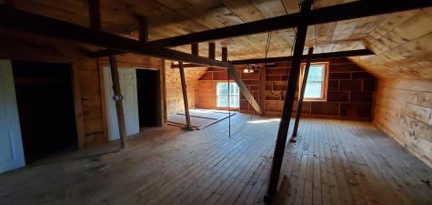 444 W Auburn Road Auburn ME 04210