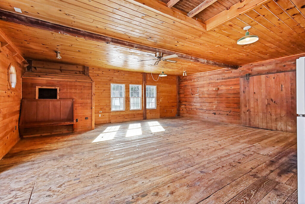 444 W Auburn Road Auburn ME 04210