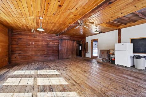 444 W Auburn Road Auburn ME 04210