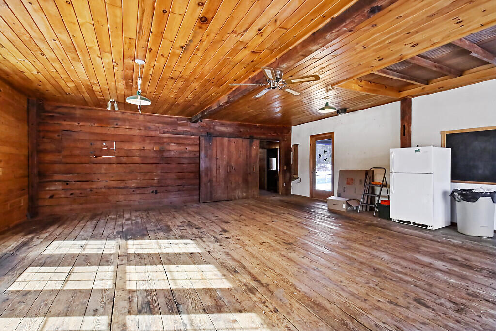 444 W Auburn Road Auburn ME 04210