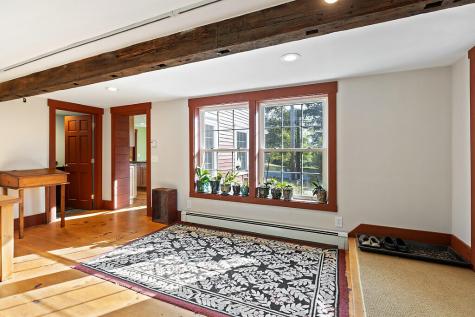 444 W Auburn Road Auburn ME 04210