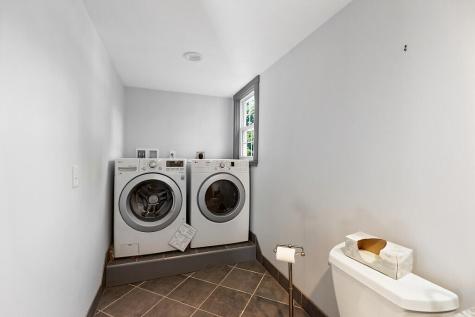 444 W Auburn Road Auburn ME 04210