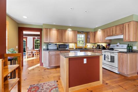 444 W Auburn Road Auburn ME 04210