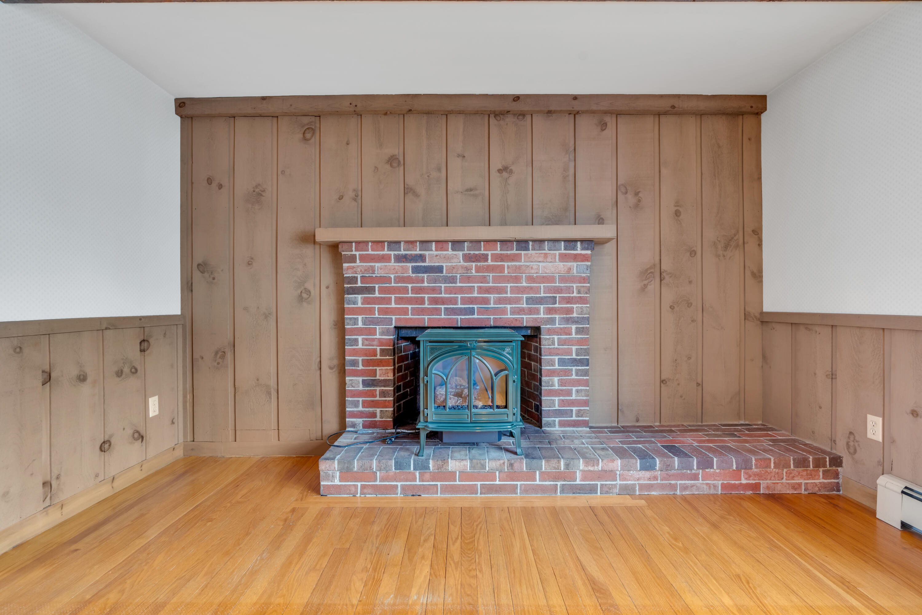 2 Candlewick Lane Cumberland ME 04021