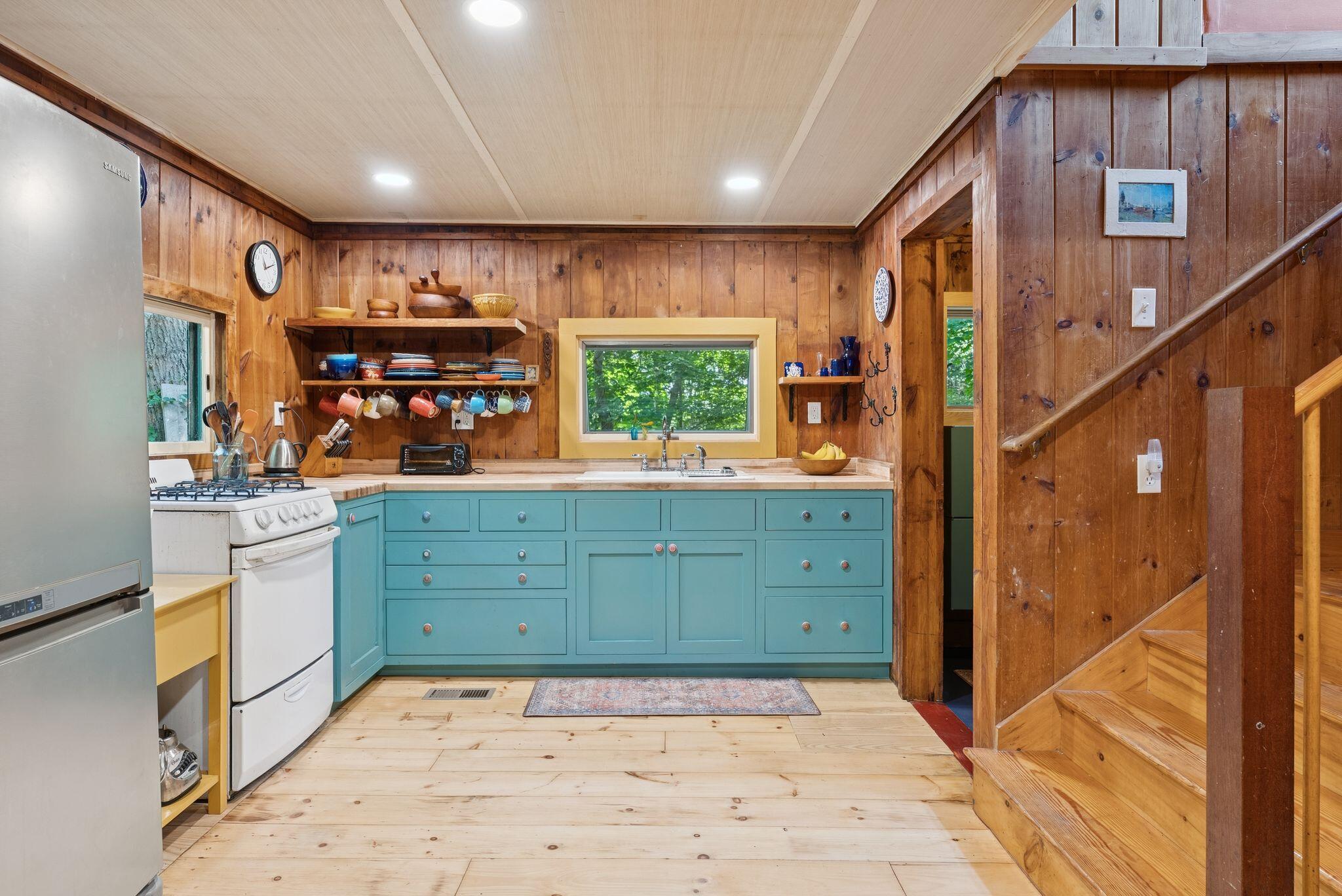 4 Wiley Street Portland ME 04108