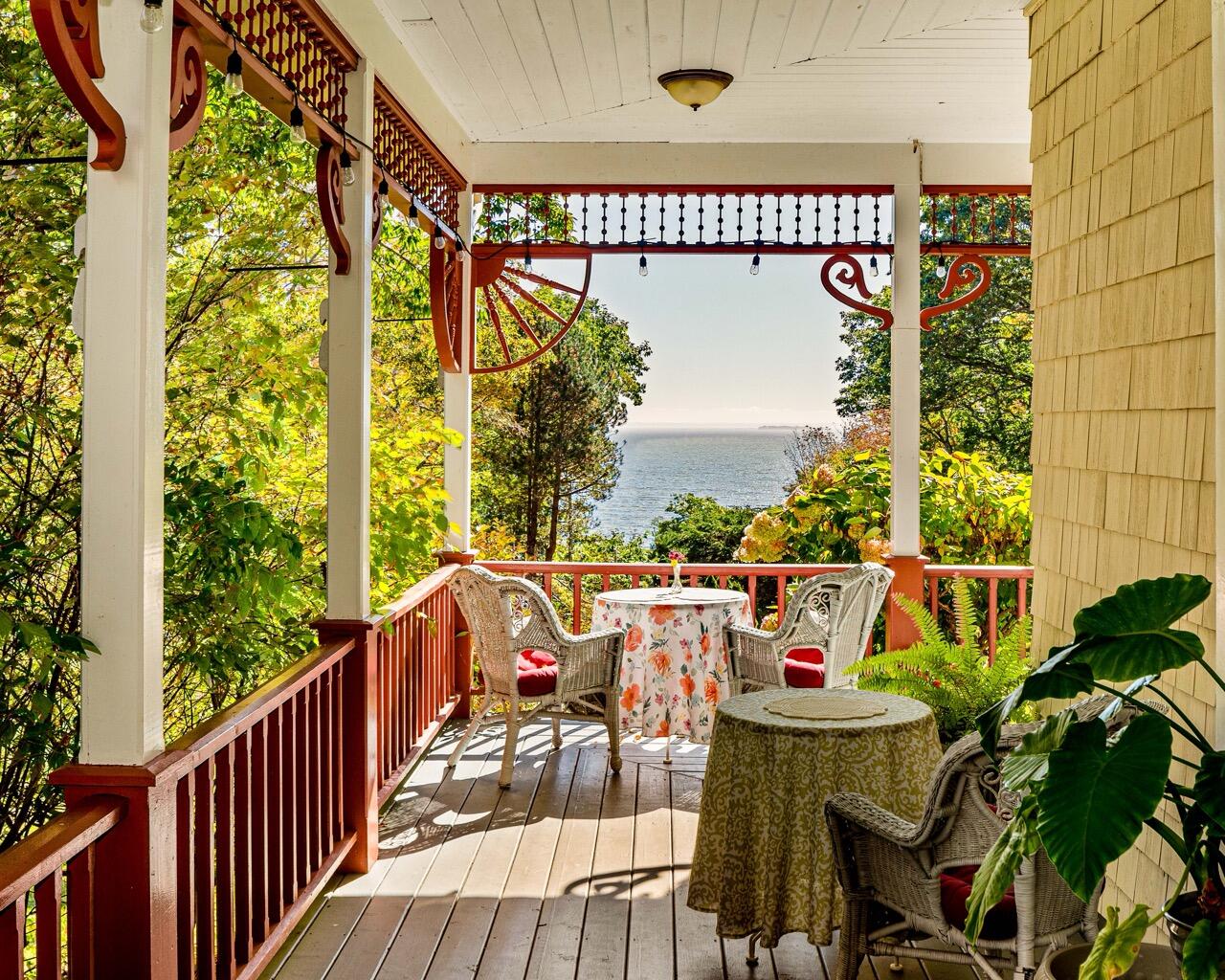 33 Sea View Drive Lincolnville ME 04849