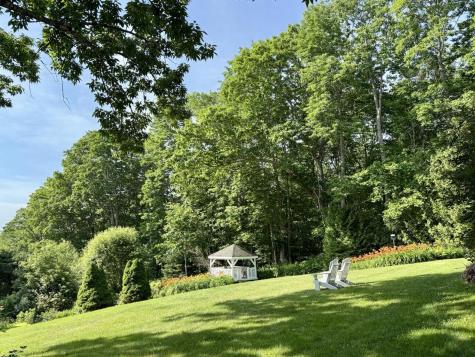 33 Sea View Drive Lincolnville ME 04849