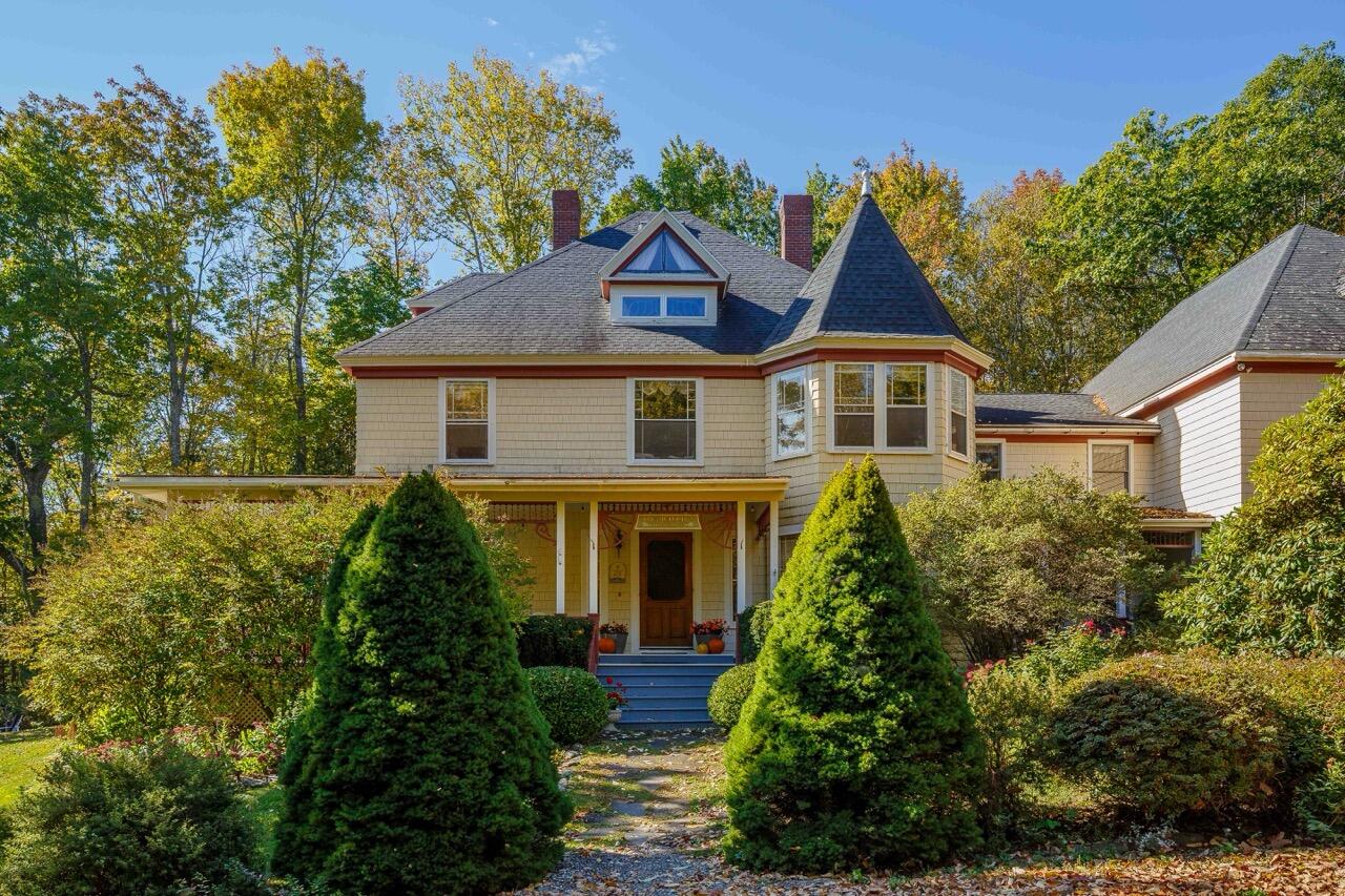 33 Sea View Drive Lincolnville ME 04849