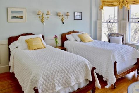 33 Sea View Drive Lincolnville ME 04849