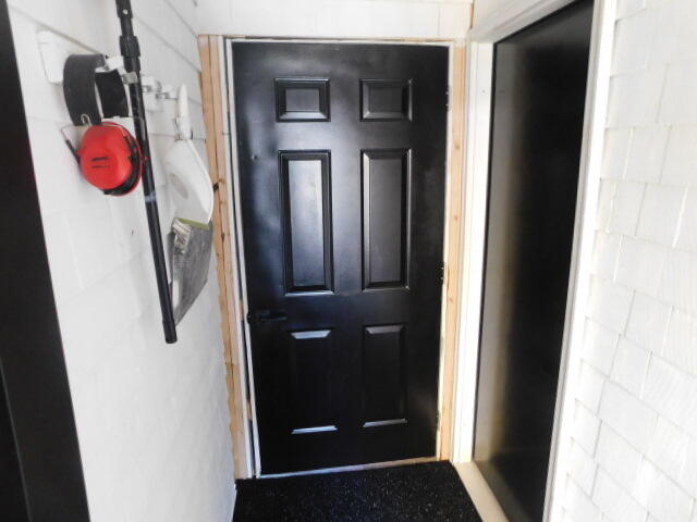 27 Maxwell Lane Bangor ME 04401