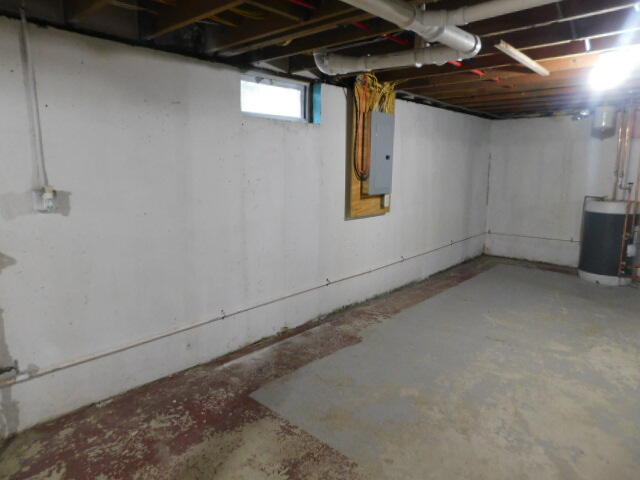 27 Maxwell Lane Bangor ME 04401