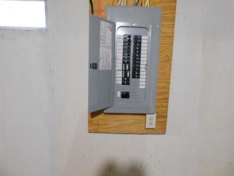 27 Maxwell Lane Bangor ME 04401