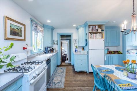 30 Liberty Street South Berwick ME 03908