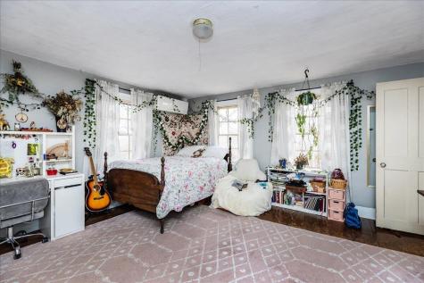 30 Liberty Street South Berwick ME 03908