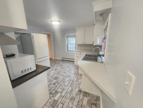 31 Ridgeway Avenue Sanford ME 04073