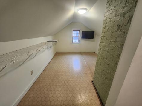 31 Ridgeway Avenue Sanford ME 04073