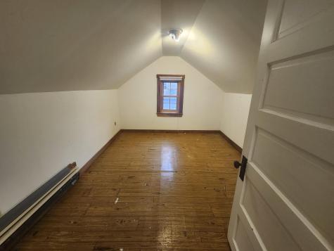 31 Ridgeway Avenue Sanford ME 04073