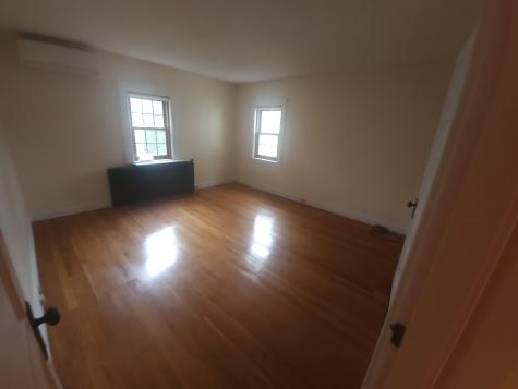 31 Ridgeway Avenue Sanford ME 04073