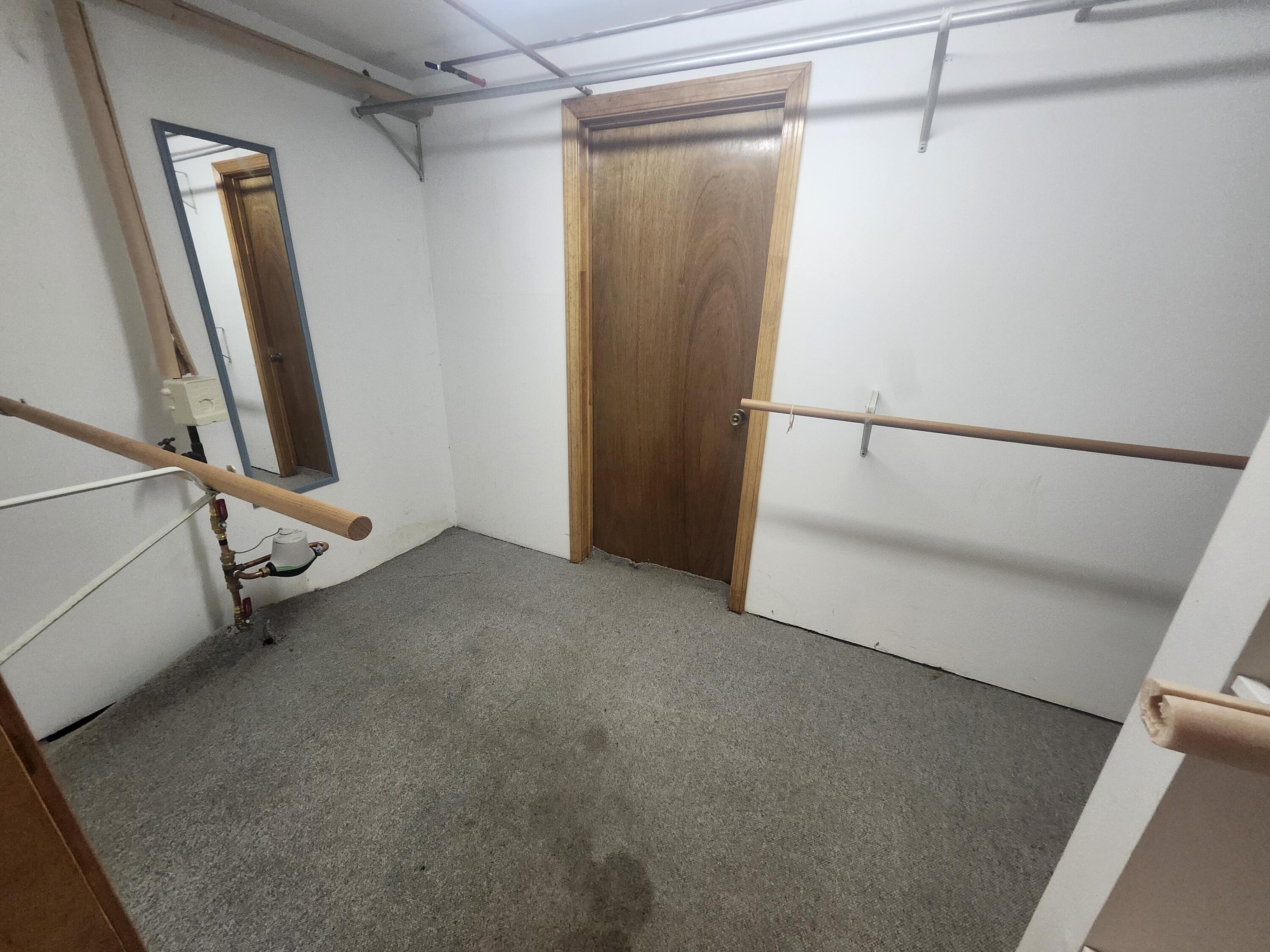 31 Ridgeway Avenue Sanford ME 04073