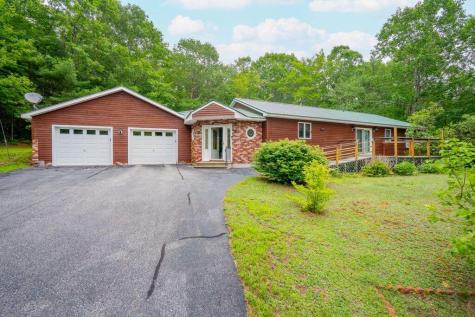 19 Moose Run Casco ME 04015