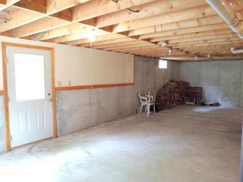 394 Lake Street Auburn ME 04210