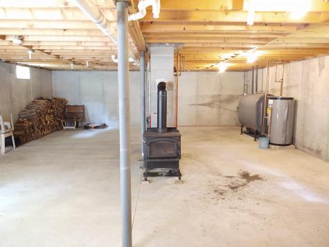 394 Lake Street Auburn ME 04210